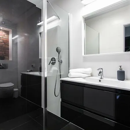 Apartament Cyprys Apartman *