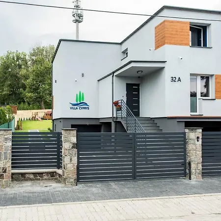 Apartament Cyprys Apartman