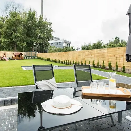 Apartament Cyprys Apartman *